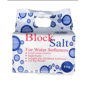 Q SALT BLOCKS 2 X 4KGS Image 1