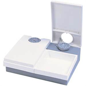 CAT MATE C20 AUTOMATIC PET FEEDER Image 1